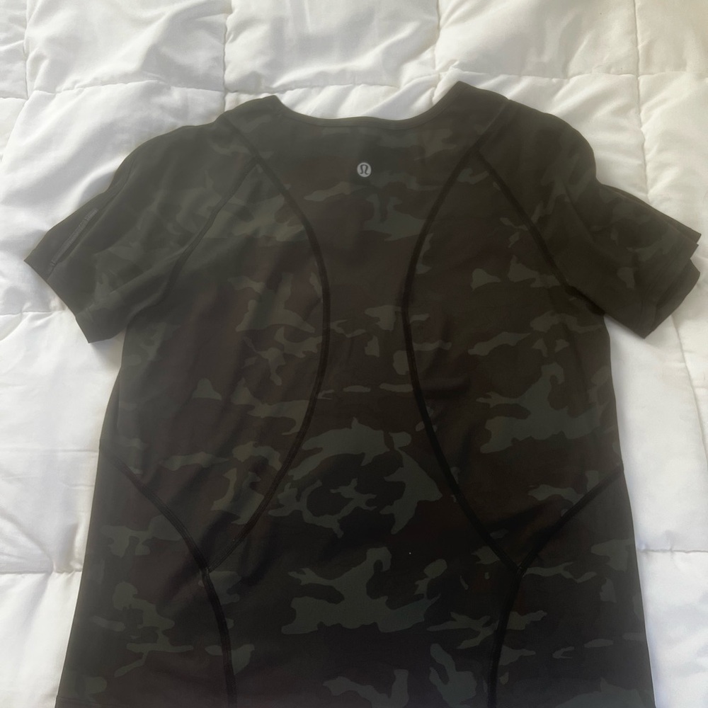 Women’s Lululemon Camo Shirt - Picture 2 of 2